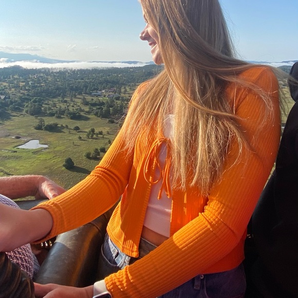 Orange tie front long sleeve - Picture 3 of 3